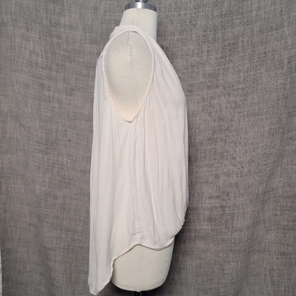 Lush Crossover Detail Top Size M - Picture 6 of 8